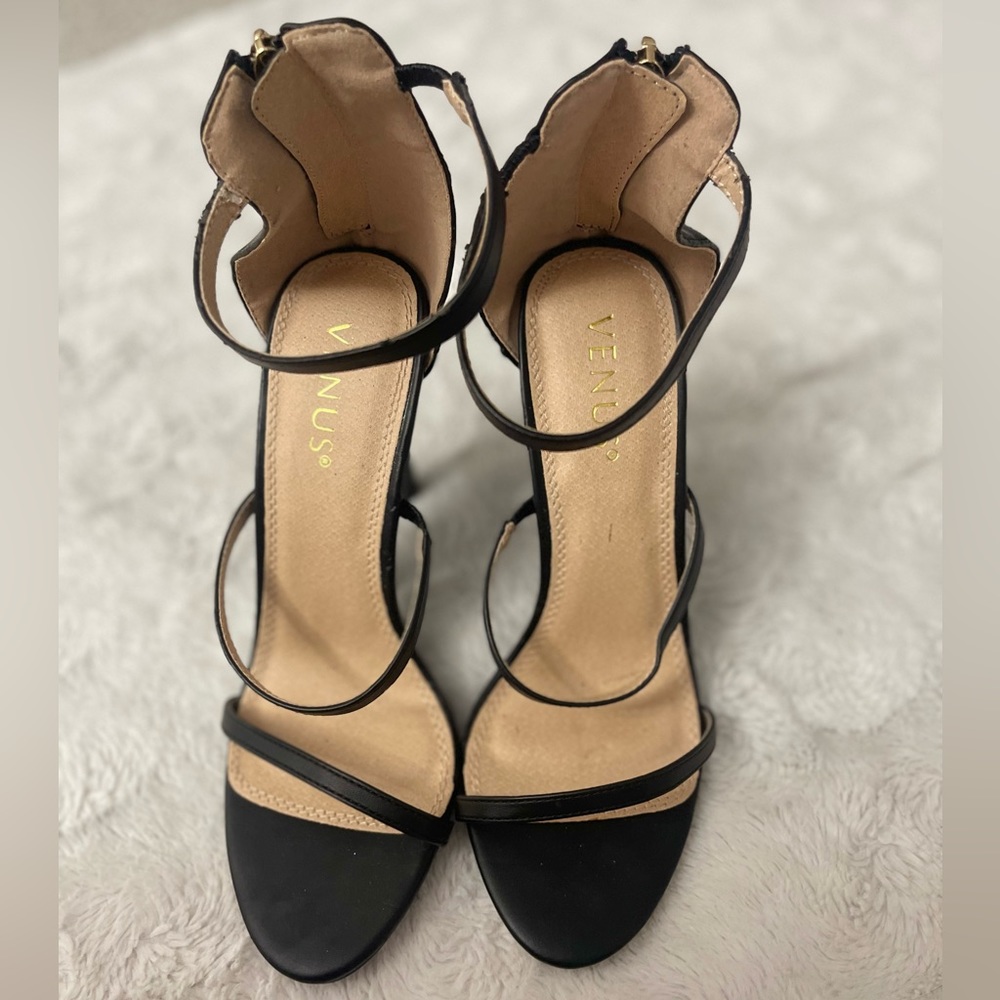 EUC Venus black 4 inch heels - Picture 2 of 8